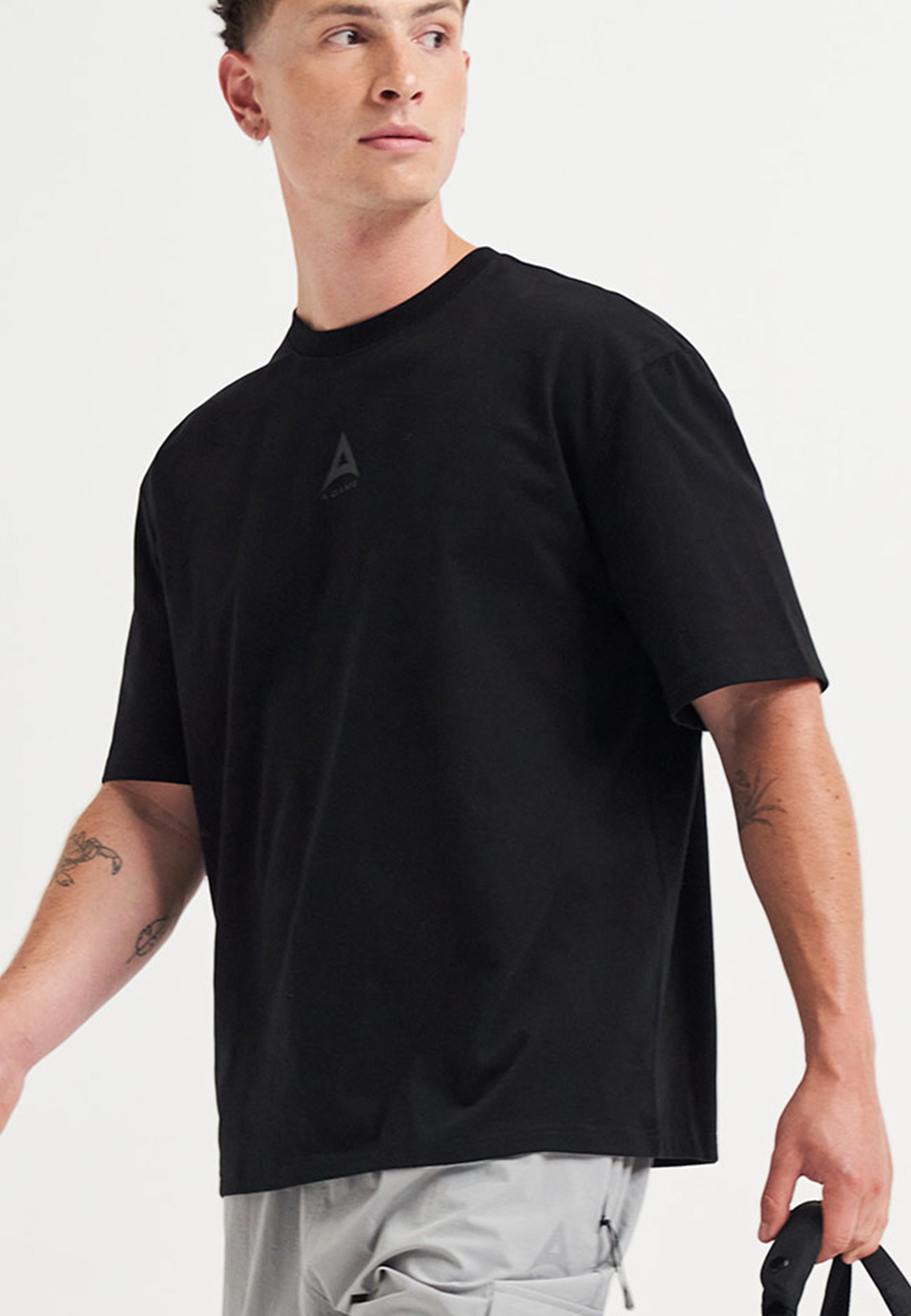 T-shirt comoda con grafica e logo A-Game da uomo - Nera